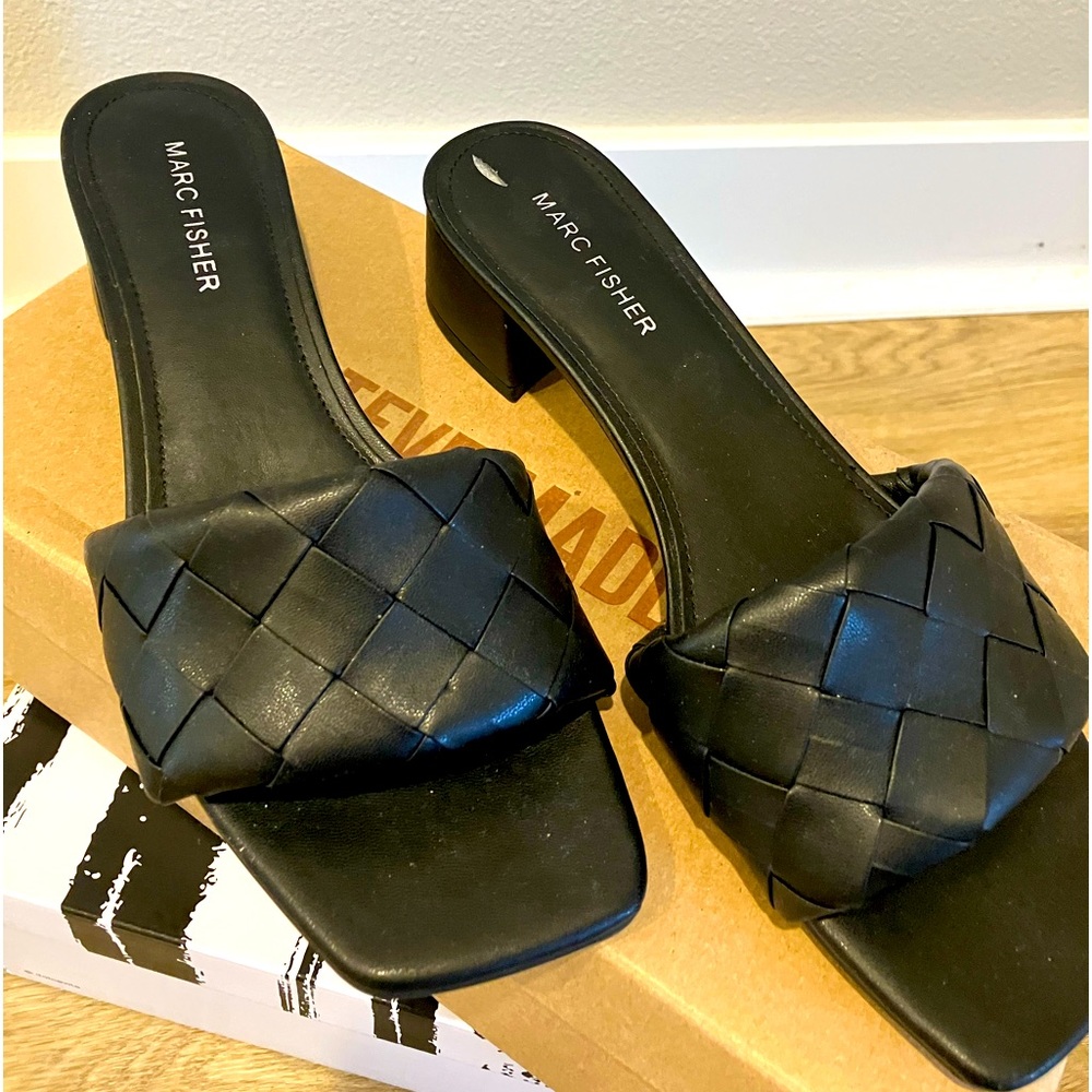 Marc Fisher black mule